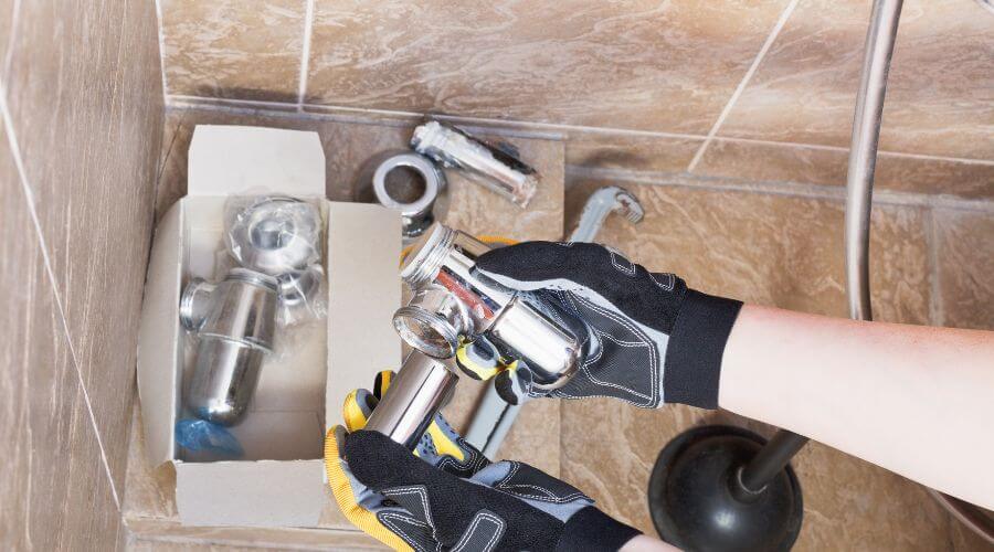 Professional gutter cleaning in Churchs Ferry, ND